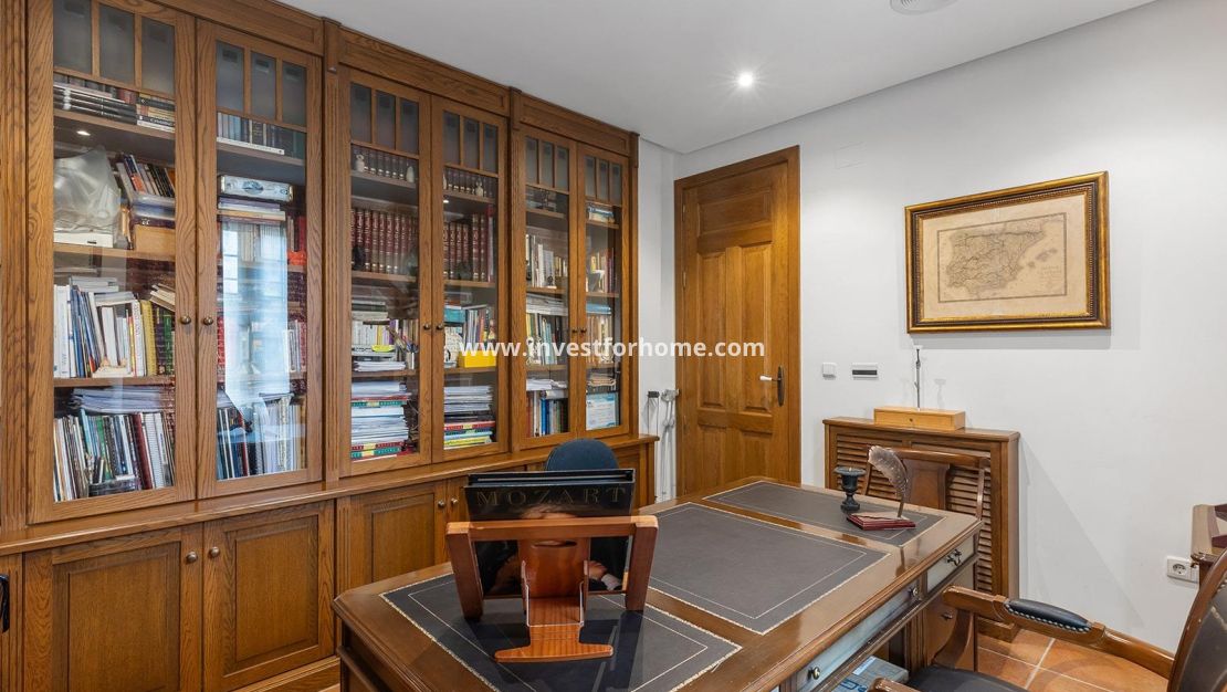 Verkoop - Villa - Torrevieja - La Veleta