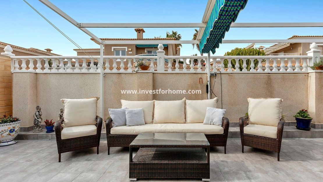 Verkoop - Villa - Torrevieja - Los Balcones - Los Altos Del Edén