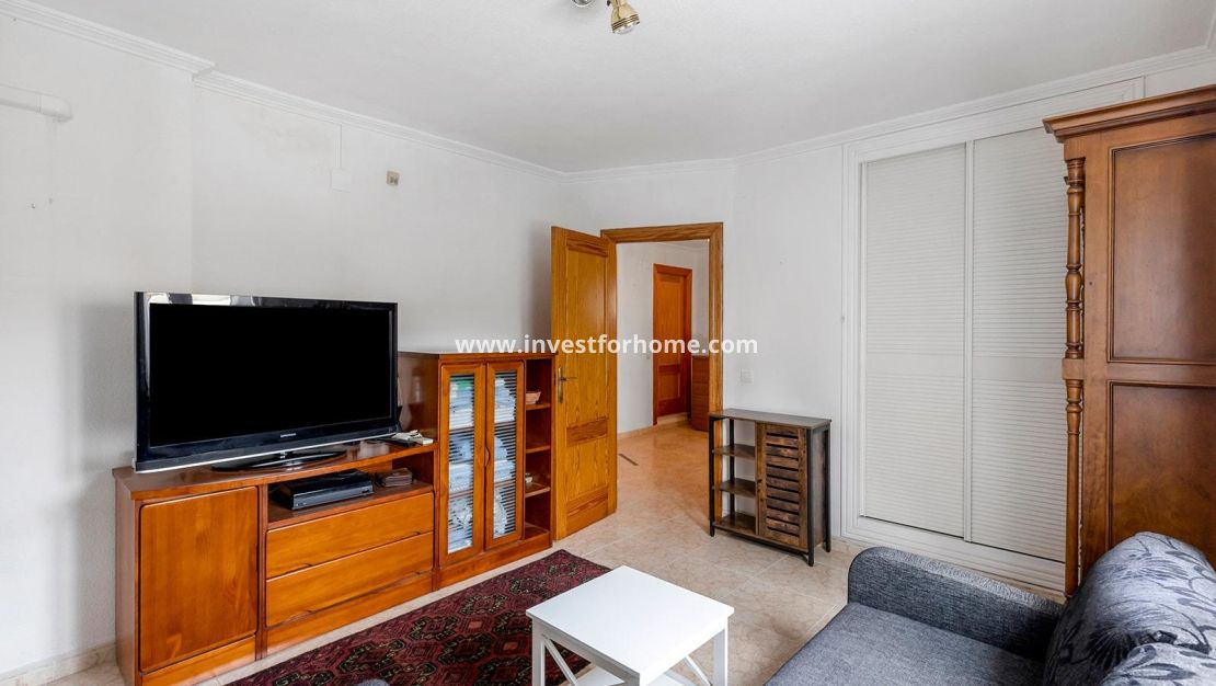 Verkoop - Villa - Torrevieja - Los Balcones - Los Altos Del Edén