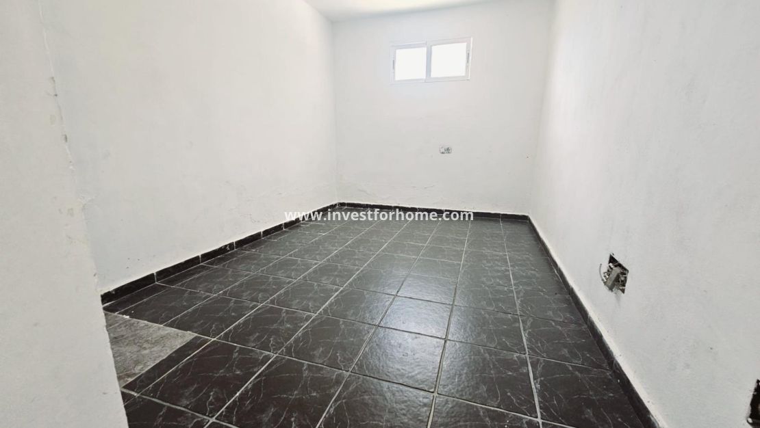 Verkoop - Villa - Torrevieja - Los Balcones - Los Altos Del Edén