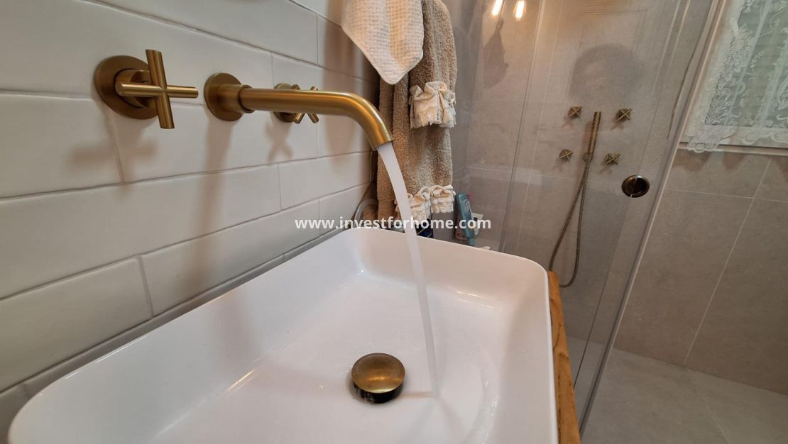 Verkoop - Villa - Torrevieja - Los Balcones - Los Altos Del Edén