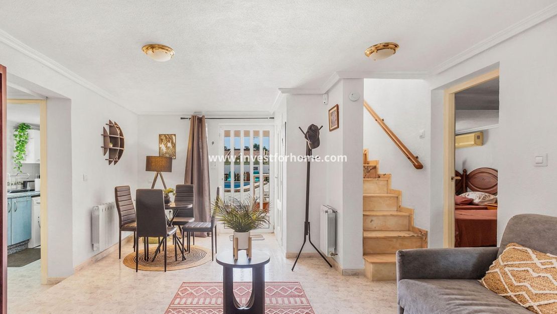 Verkoop - Villa - Torrevieja - Los Balcones - Los Altos Del Edén
