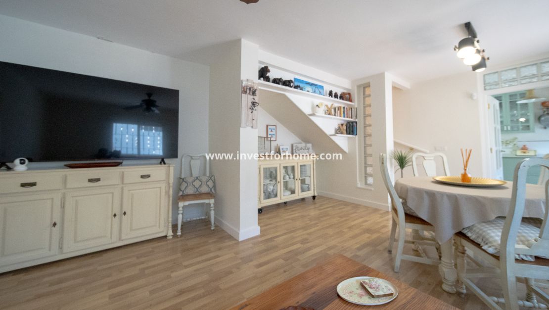 Verkoop - Villa - Torrevieja - Los Balcones