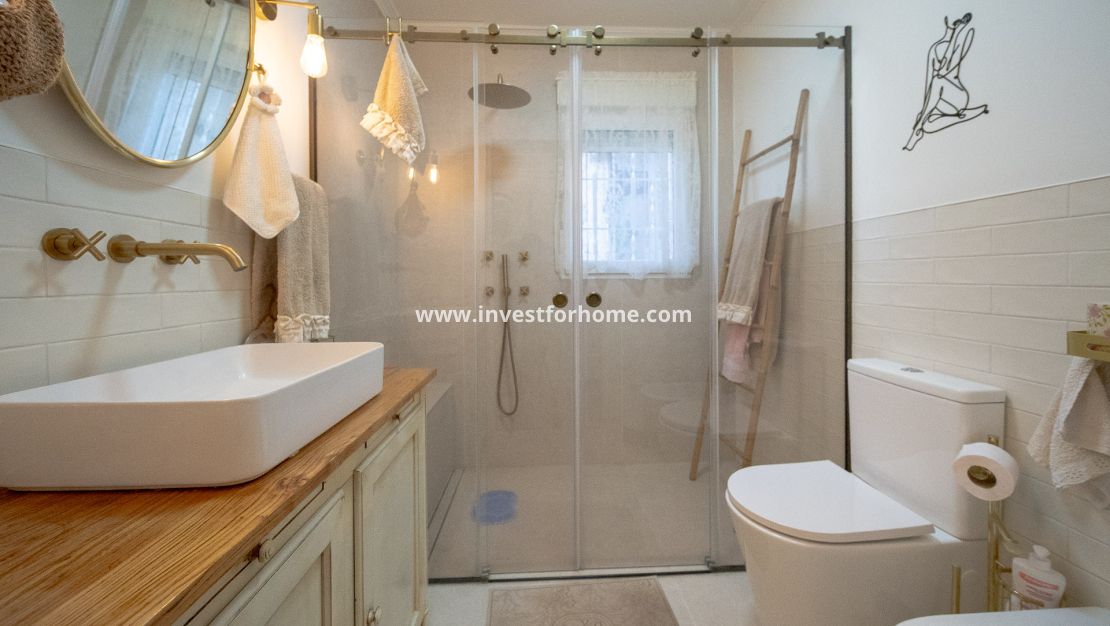 Verkoop - Villa - Torrevieja - Los Balcones