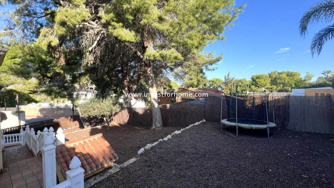 Verkoop - Villa - Torrevieja - Los Balcones