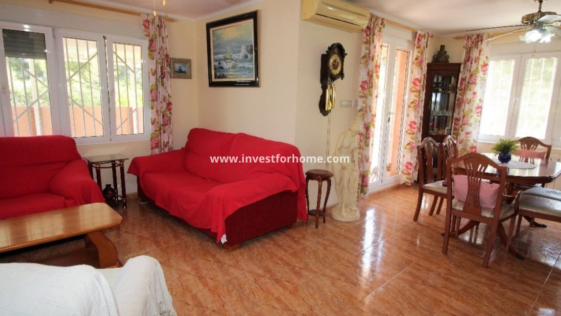 Verkoop - Villa - Torrevieja - Los Balcones