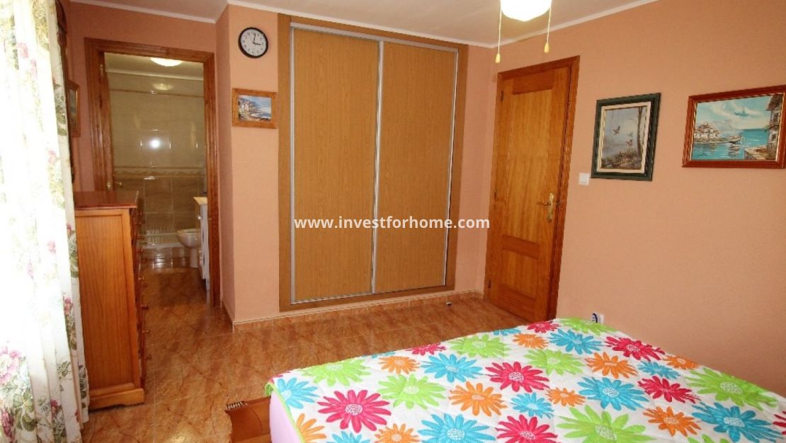 Verkoop - Villa - Torrevieja - Los Balcones