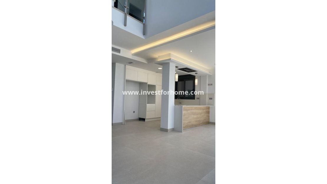 Verkoop - Villa - Torrevieja - Los Balcones