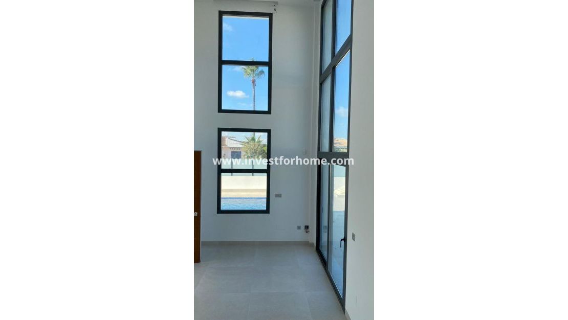 Verkoop - Villa - Torrevieja - Los Balcones