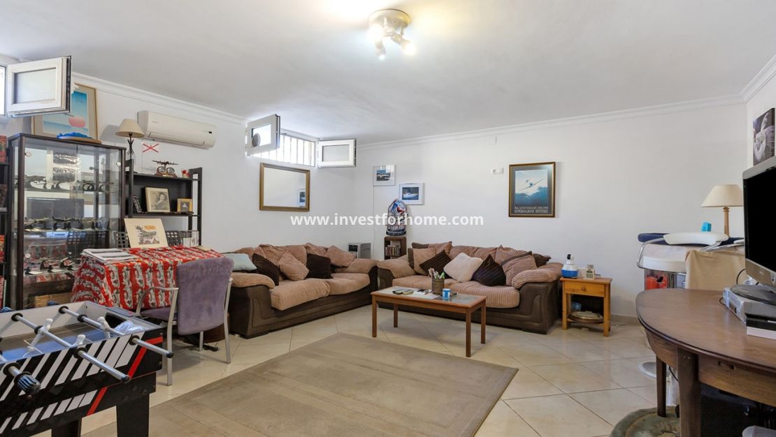 Verkoop - Villa - Torrevieja - Los Balcones