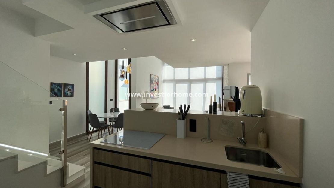 Verkoop - Villa - Torrevieja - Los Balcones