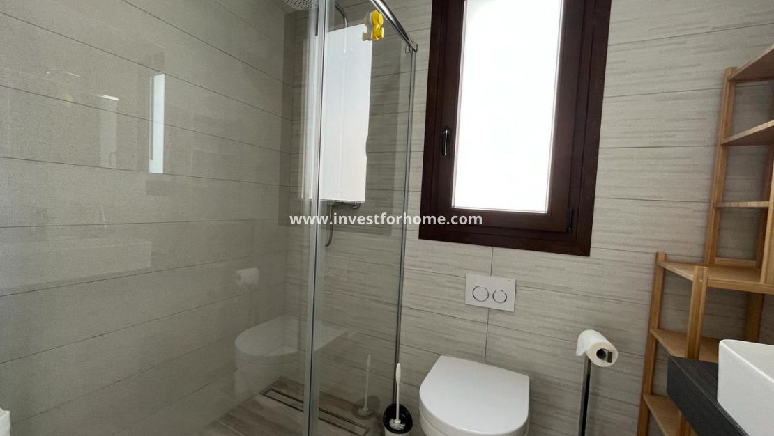 Verkoop - Villa - Torrevieja - Los Balcones