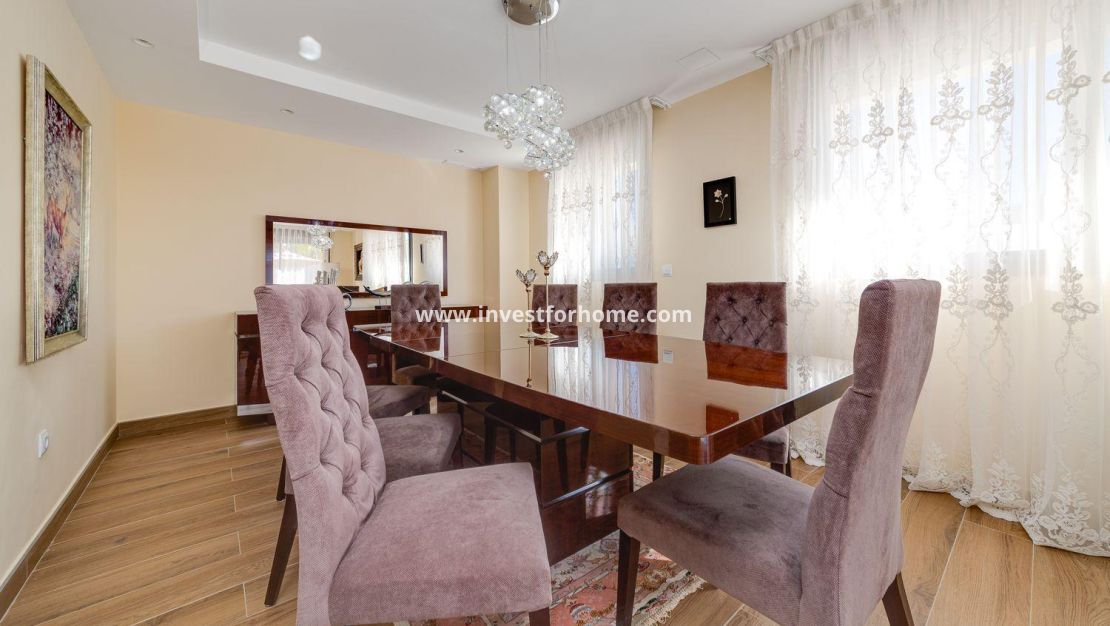 Verkoop - Villa - Torrevieja - Los Balcones