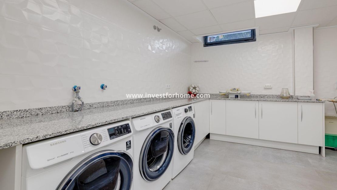 Verkoop - Villa - Torrevieja - Los Balcones