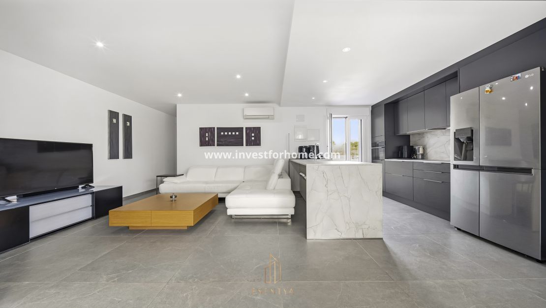 Verkoop - Villa - Torrevieja - Los Balcones