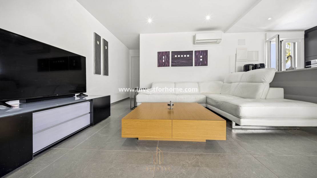 Verkoop - Villa - Torrevieja - Los Balcones