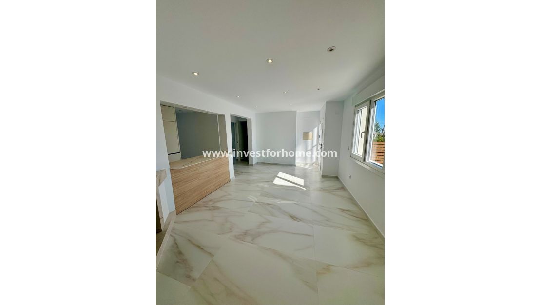 Verkoop - Villa - Torrevieja - Los Balcones