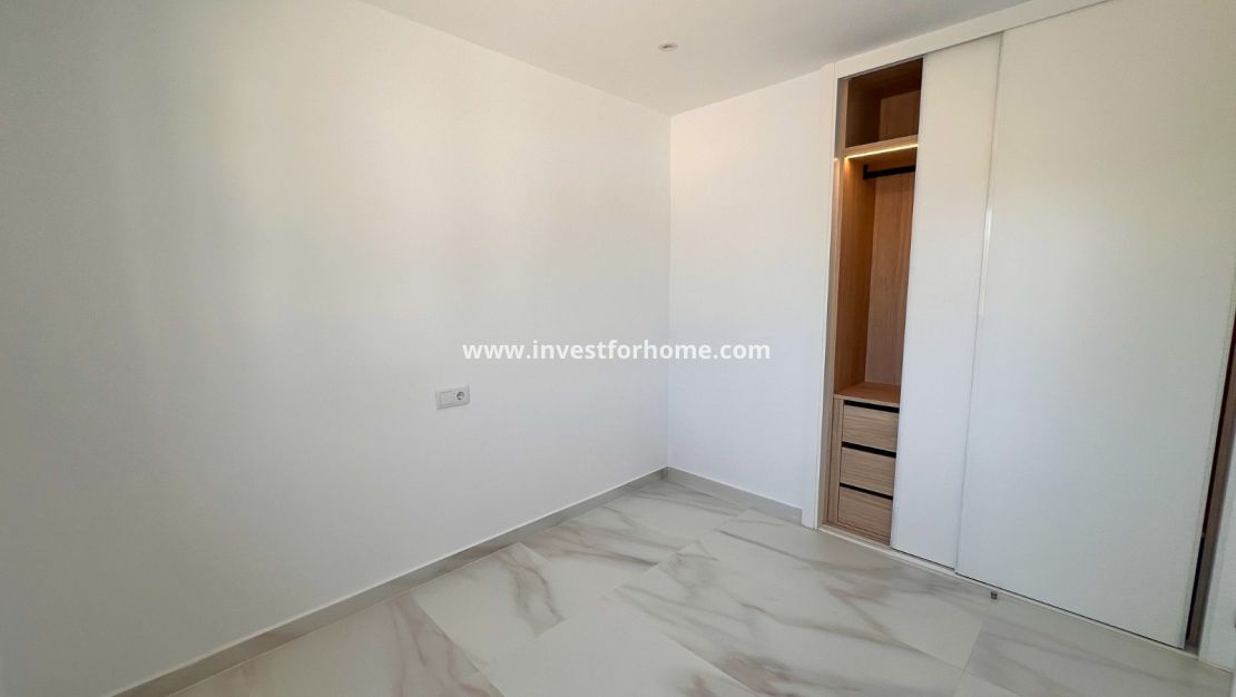 Verkoop - Villa - Torrevieja - Los Balcones