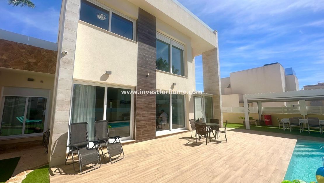 Verkoop - Villa - Torrevieja - Miramar - Torre Del Moro