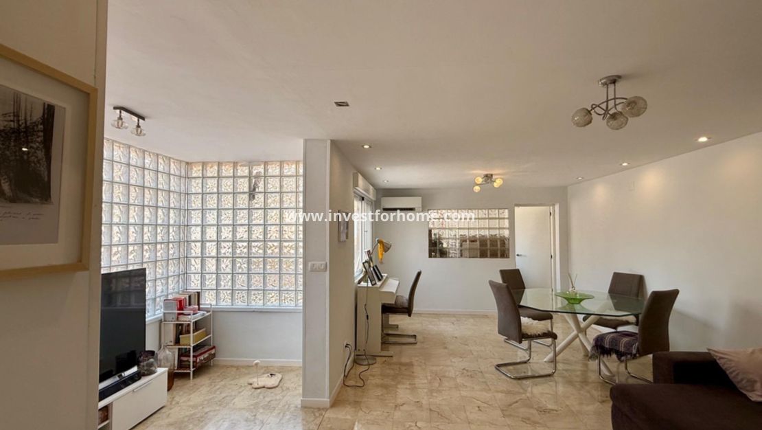 Verkoop - Villa - Torrevieja - Nueva Torrevieja - Aguas Nuevas