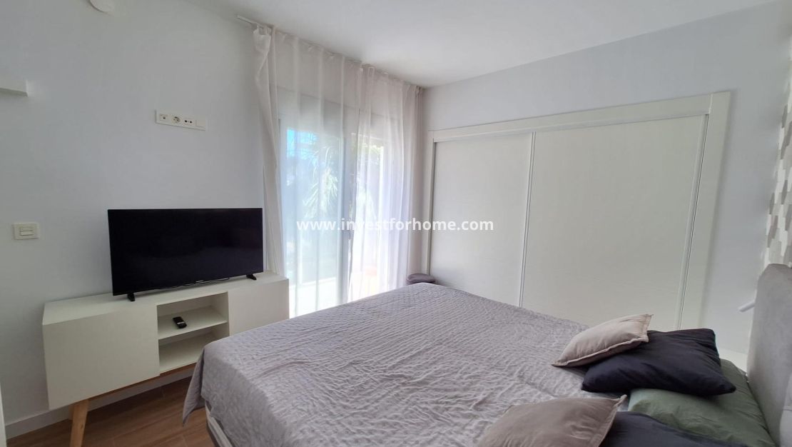 Verkoop - Villa - Torrevieja - Nueva Torrevieja - Aguas Nuevas