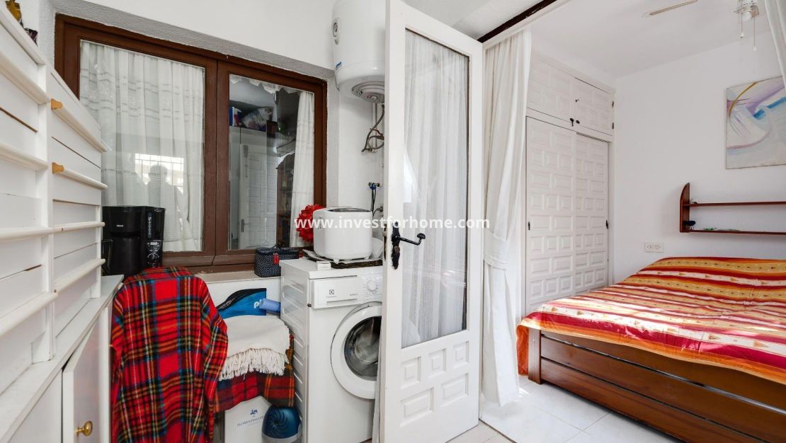 Verkoop - Villa - Torrevieja - Playa de los Locos