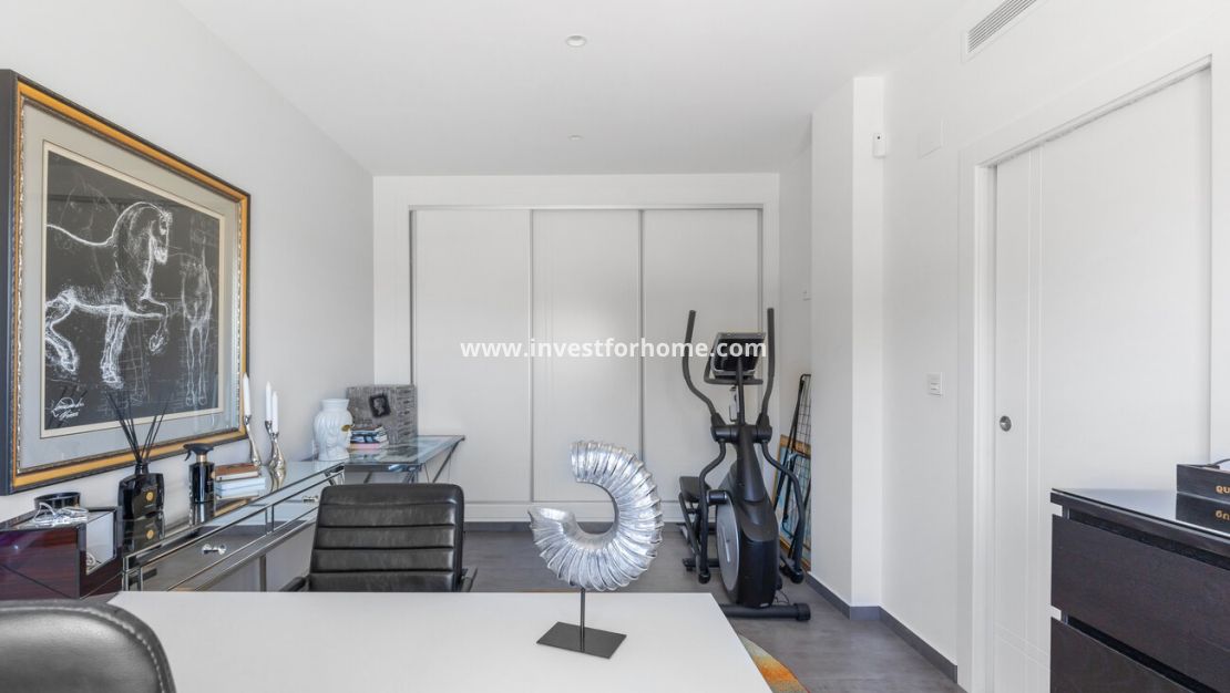 Verkoop - Villa - Torrevieja - Rosaleda