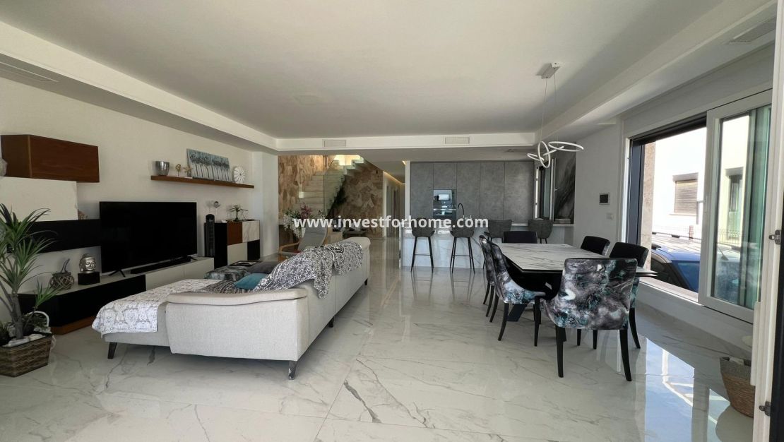 Verkoop - Villa - Torrevieja - Torrelamata - La Mata