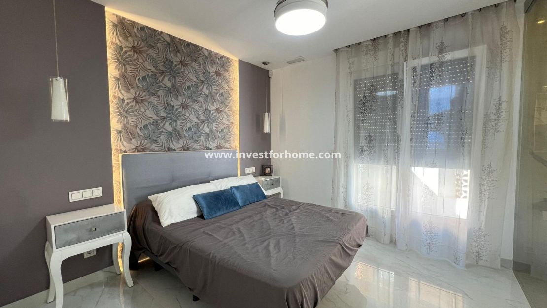 Verkoop - Villa - Torrevieja - Torrelamata - La Mata