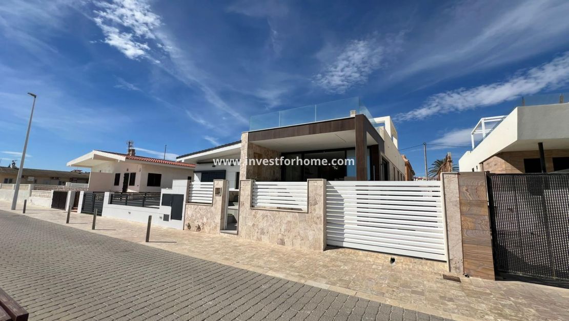 Verkoop - Villa - Torrevieja - Torrelamata - La Mata