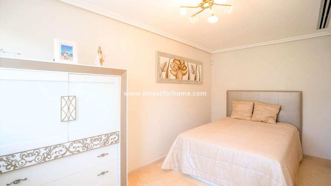 Verkoop - Villa - Torrevieja - Torrelamata - La Mata