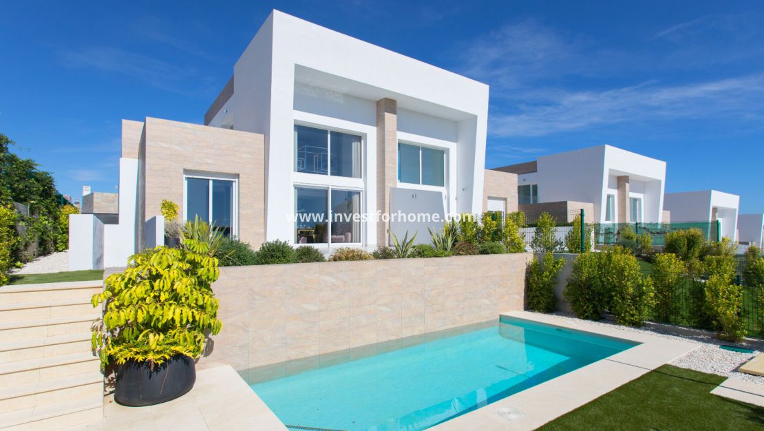Villa en venta en Algorfa, La Finca Golf