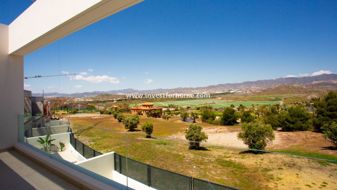 Villa for sale in Murcia, Aguilas