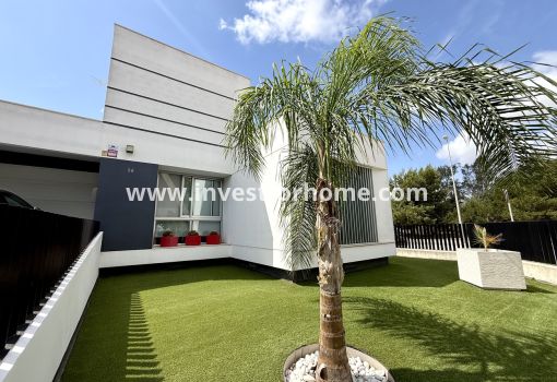 Villa - Försäljning - Dolores - Costa Blanca