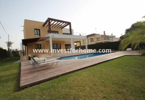 Villa - Försäljning - Orihuela Costa - Costa Blanca