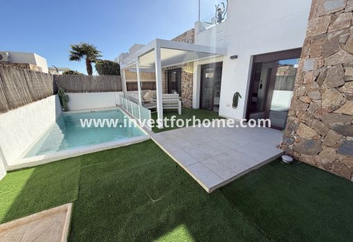 Villa - Försäljning - Orihuela Costa - Costa Blanca