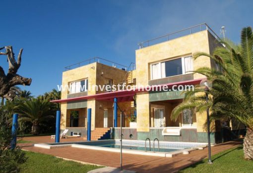 Villa - Försäljning - Orihuela Costa - Costa Blanca