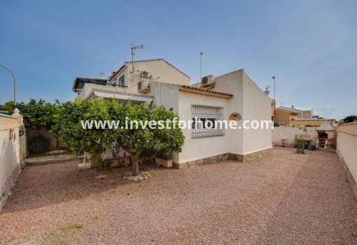 Villa - Försäljning - Orihuela Costa - Playa Flamenca