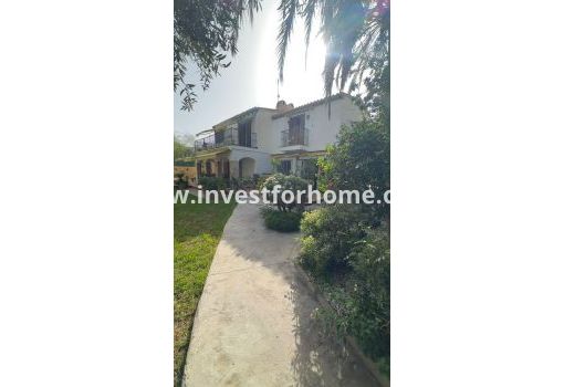 Villa - Försäljning - Orihuela Costa - Punta Prima