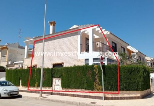 Villa - Försäljning - Pilar de la Horadada - Costa Blanca