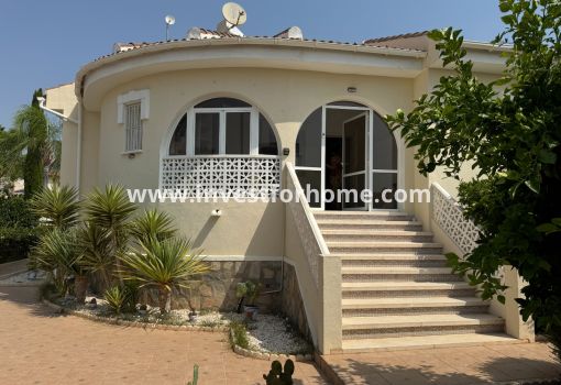Villa - Försäljning - Rojales - Ciudad Quesada