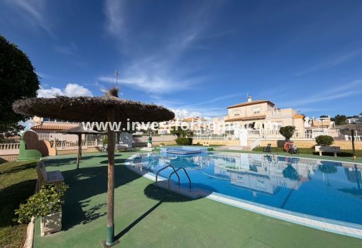 Villa - Försäljning - Torrevieja - Cabo Cervera