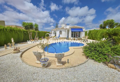 Villa - Försäljning - Torrevieja - Costa Blanca