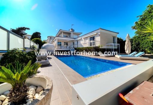 Villa - Försäljning - Torrevieja - Torrelamata - La Mata