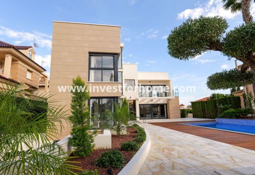 Villa - Nouvelle construction - Torrevieja - Centro