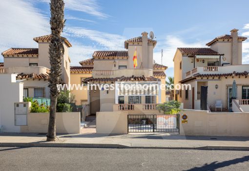 Villa - Sale - Guardamar del Segura - El Raso
