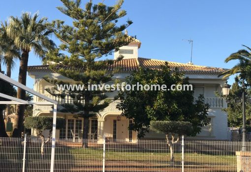 Villa - Sale - Orihuela Costa - Cabo Roig