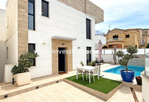 Villa - Sale - Orihuela Costa - Costa Blanca