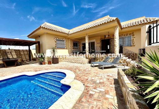 Villa - Sale - Orihuela Costa - Costa Blanca