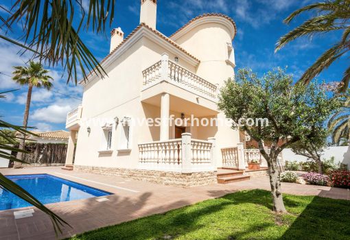 Villa - Sale - Orihuela Costa - OC-CR-V11
